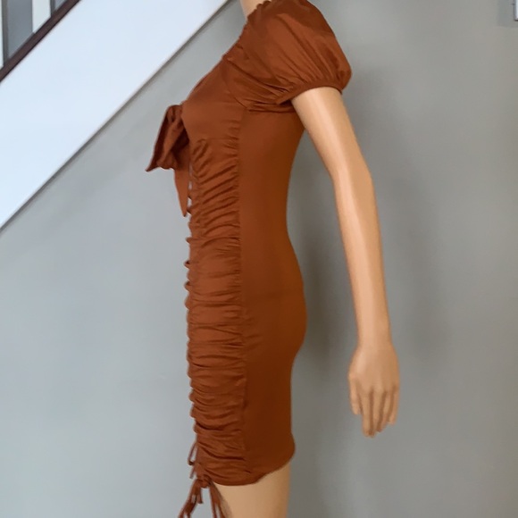 Dress - Picture 4 of 5